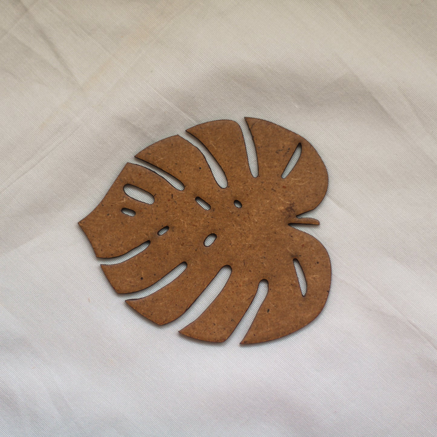 Leaf Coaster (Set of 6)- Upcycled Rustic Hardboard Tea Coaster Set of 6 – Sustainable, Eco-Friendly, Water-Absorbent Coasters, No Adhesives, Reclaimed Wood Home Decor